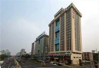 商业建筑铝镁锰屋面板生产商家